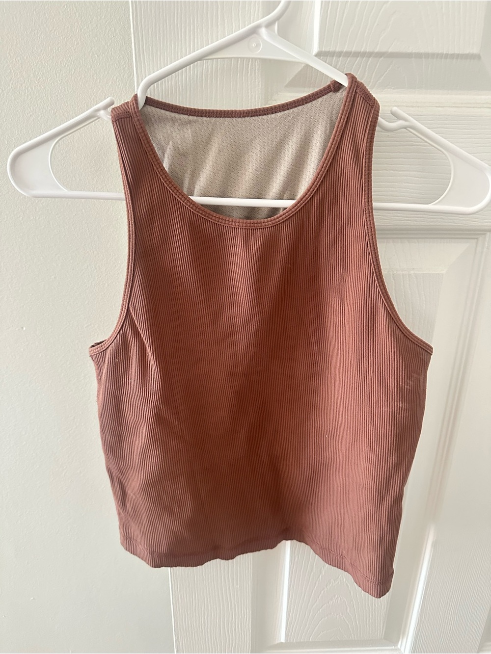 Vuori Ribbed Tank Top - Dusty Rose I’m selling 2 for $40 size S/ XS black is ex